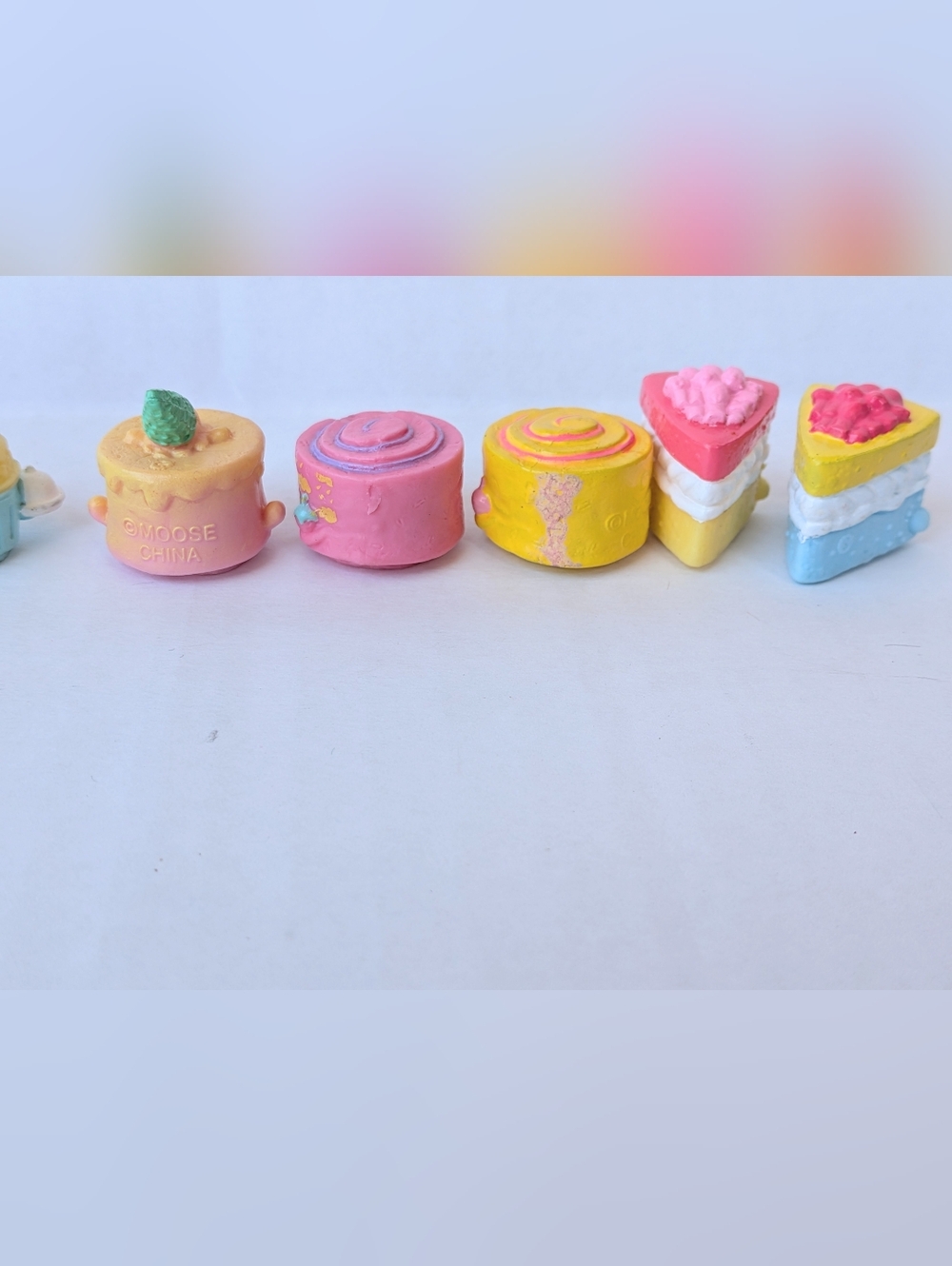 Shopkins Bakery Items 12 Pieces - Picture 5 of 6